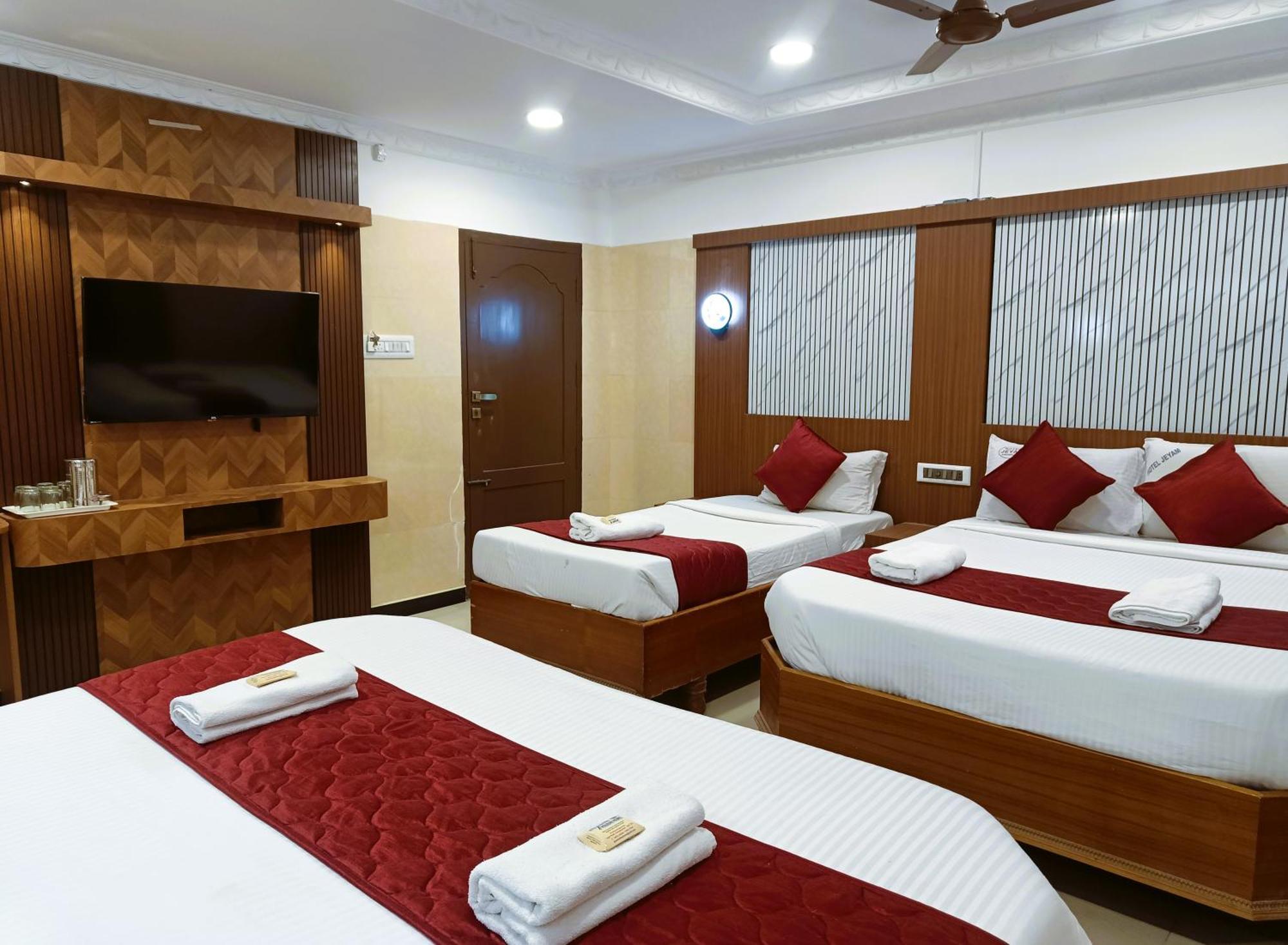 Hotel Jeyam Kanyakumari Eksteriør billede